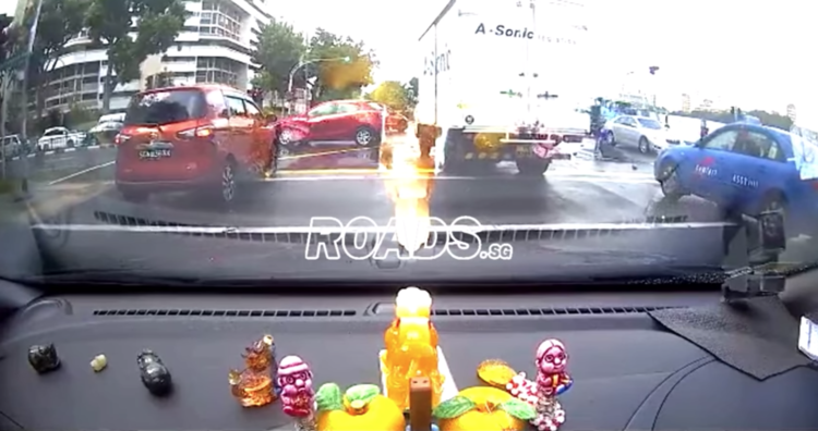 Inconsiderate Drivers of the Week Episode 22