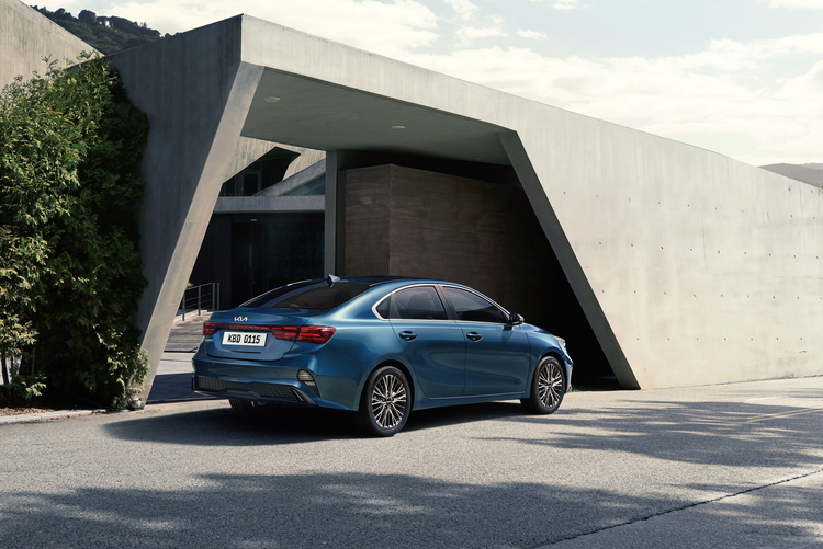 Cycle Carriage Singapore Introduces Kia S New Logo And Launches The New Cerato